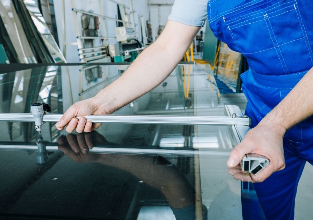Armass Glass Mimari Yapılarda Güvenlik Camı Kullanımı: Estetik ve Koruma Bir Arada